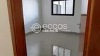 Foto 8 de Casa com 3 Quartos à venda, 180m² em Bosque dos Buritis, Uberlândia