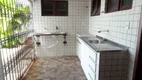 Foto 35 de Casa com 3 Quartos para alugar, 180m² em Candelária, Natal