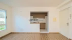 Foto 3 de Apartamento com 3 Quartos para alugar, 70m² em Areal, Pelotas