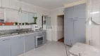 Foto 12 de Apartamento com 3 Quartos à venda, 190m² em Rio Branco, Porto Alegre