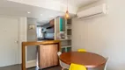 Foto 3 de Apartamento com 2 Quartos à venda, 64m² em Cristal, Porto Alegre