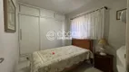 Foto 10 de Casa com 3 Quartos à venda, 175m² em Residencial Gramado, Uberlândia