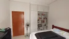 Foto 11 de Casa de Condomínio com 4 Quartos à venda, 225m² em Jardim Botânico, Uberlândia