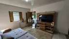 Foto 3 de Casa com 2 Quartos à venda, 188m² em Mansorur, Uberlândia