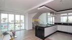 Foto 4 de Apartamento com 2 Quartos à venda, 163m² em Água Verde, Curitiba