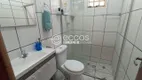 Foto 7 de Casa com 4 Quartos à venda, 218m² em Jardim Patrícia, Uberlândia