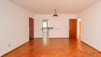 Foto 10 de Apartamento com 3 Quartos para alugar, 50m² em Centro, Pelotas