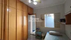 Foto 15 de Casa com 4 Quartos à venda, 234m² em Centro, Uberlândia