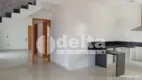 Foto 2 de Cobertura com 3 Quartos à venda, 177m² em Santa Mônica, Uberlândia