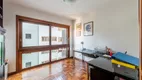 Foto 17 de Apartamento com 3 Quartos à venda, 160m² em Moinhos de Vento, Porto Alegre