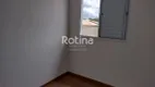 Foto 5 de Apartamento com 2 Quartos para alugar, 45m² em Chácaras Tubalina E Quartel, Uberlândia