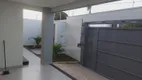 Foto 2 de Casa com 3 Quartos à venda, 245m² em Centro, Araguari