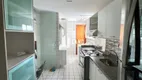 Foto 5 de Apartamento com 4 Quartos à venda, 104m² em Jóquei, Teresina