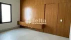 Foto 10 de Casa de Condomínio com 3 Quartos à venda, 209m² em Laranjeiras, Uberlândia