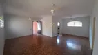 Foto 3 de Casa com 3 Quartos para alugar, 422m² em Vila Brunhari, Bauru