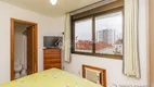 Foto 9 de Apartamento com 2 Quartos à venda, 68m² em Passo da Areia, Porto Alegre