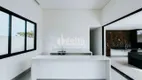 Foto 4 de Casa de Condomínio com 3 Quartos à venda, 270m² em Laranjeiras, Uberlândia