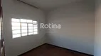 Foto 9 de Casa com 3 Quartos à venda, 107m² em Nossa Senhora Aparecida, Uberlândia