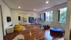 Foto 18 de Apartamento com 4 Quartos à venda, 245m² em Higienópolis, São Paulo