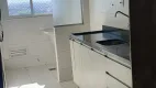 Foto 2 de Apartamento com 3 Quartos à venda, 66m² em Centro, Londrina