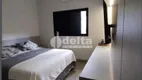 Foto 8 de Casa com 3 Quartos à venda, 160m² em Cidade Jardim, Uberlândia