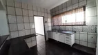 Foto 6 de Casa com 3 Quartos à venda, 135m² em São José, Araraquara