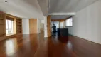 Foto 2 de Apartamento com 4 Quartos à venda, 230m² em Jardim América, São Paulo