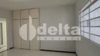 Foto 16 de Casa com 4 Quartos à venda, 220m² em Tabajaras, Uberlândia