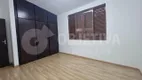 Foto 16 de Casa com 3 Quartos para alugar, 250m² em Centro, Uberlândia