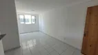 Foto 2 de Apartamento com 2 Quartos à venda, 49m² em Várzea, Recife