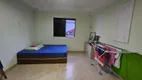 Foto 20 de Casa com 6 Quartos à venda, 174m² em Marapé, Santos