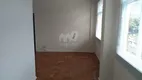 Foto 2 de Apartamento com 3 Quartos à venda, 75m² em Duchas, Petrópolis