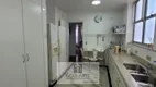 Foto 36 de Apartamento com 4 Quartos à venda, 165m² em Pitangueiras, Guarujá