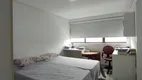 Foto 22 de Apartamento com 4 Quartos à venda, 200m² em Casa Forte, Recife