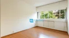 Foto 14 de Apartamento com 3 Quartos para alugar, 200m² em Bela Vista, São Paulo