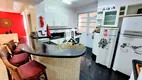 Foto 12 de Apartamento com 4 Quartos à venda, 150m² em Praia das Pitangueiras, Guarujá