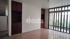 Foto 2 de Casa com 4 Quartos à venda, 300m² em Fundinho, Uberlândia