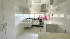 Foto 8 de Apartamento com 3 Quartos à venda, 140m² em Moema, São Paulo