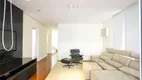 Foto 2 de Casa de Condomínio com 5 Quartos à venda, 230m² em Jardim Guedala, São Paulo