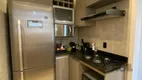 Foto 4 de Apartamento com 2 Quartos à venda, 56m² em Auxiliadora, Porto Alegre