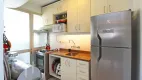 Foto 12 de Apartamento com 3 Quartos à venda, 72m² em Petrópolis, Porto Alegre