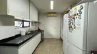 Foto 14 de Apartamento com 3 Quartos à venda, 280m² em Ponta Verde, Maceió