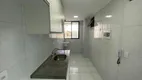 Foto 10 de Apartamento com 3 Quartos para alugar, 64m² em Caxangá, Recife