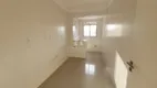 Foto 4 de Apartamento com 2 Quartos à venda, 75m² em Barreiros, São José