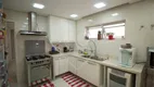 Foto 33 de Apartamento com 3 Quartos à venda, 260m² em Higienópolis, São Paulo