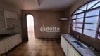 Foto 12 de Casa com 4 Quartos para alugar, 234m² em Centro, Uberlândia