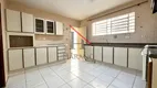 Foto 34 de Casa com 4 Quartos à venda, 204m² em Itamarati, Londrina