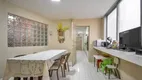 Foto 12 de Apartamento com 4 Quartos à venda, 250m² em Higienópolis, São Paulo