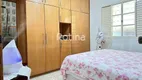 Foto 9 de Casa com 3 Quartos à venda, 257m² em Santa Mônica, Uberlândia