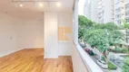 Foto 6 de Apartamento com 3 Quartos à venda, 130m² em Higienópolis, São Paulo